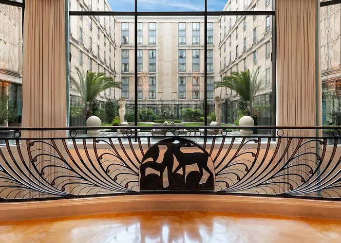L'hôtel Du Collectionneur Hotel