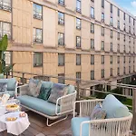 L'hotel Du Collectionneur