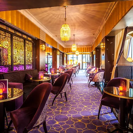 L'hotel Du Collectionneur ホテル 5*