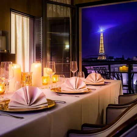 ホテル L'hotel Du Collectionneur
