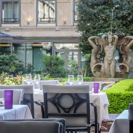 L'hotel Du Collectionneur ホテル 5*