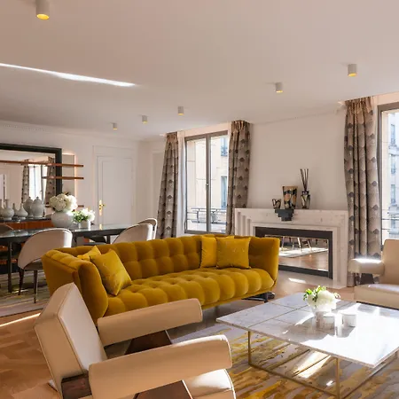 L'hotel Du Collectionneur 5*