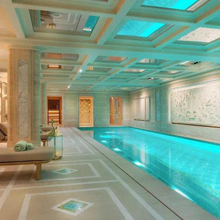 L'hotel Du Collectionneur 5* パリ