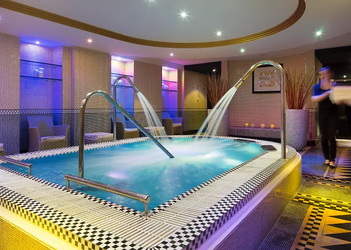 Du Collectionneur 5* Paris