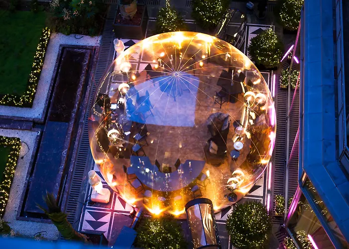 Du Collectionneur Hotel Paris