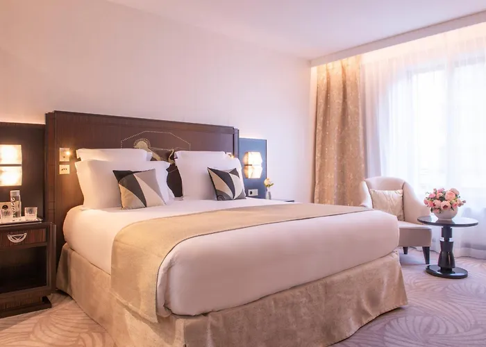 L'hotel Du Collectionneur Отель 5*