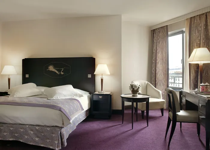 Hotel L'hotel Du Collectionneur