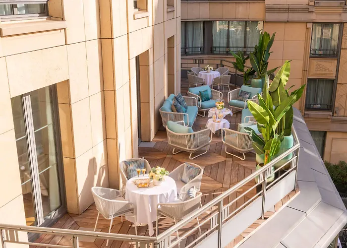 L'hotel Du Collectionneur 5*