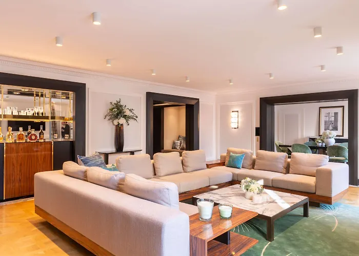 Hotel Du Collectionneur