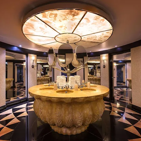L'hotel Du Collectionneur ホテル