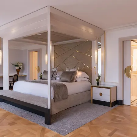 L'hotel Du Collectionneur パリ
