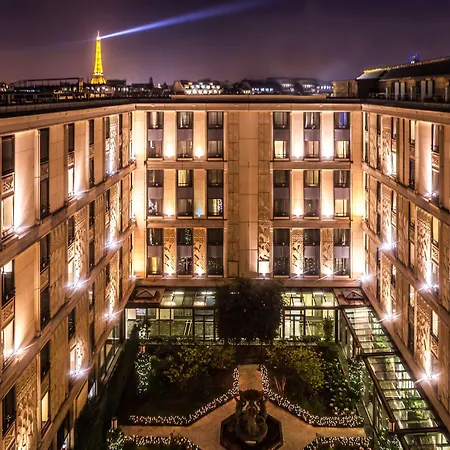 L'hotel Du Collectionneur ホテル